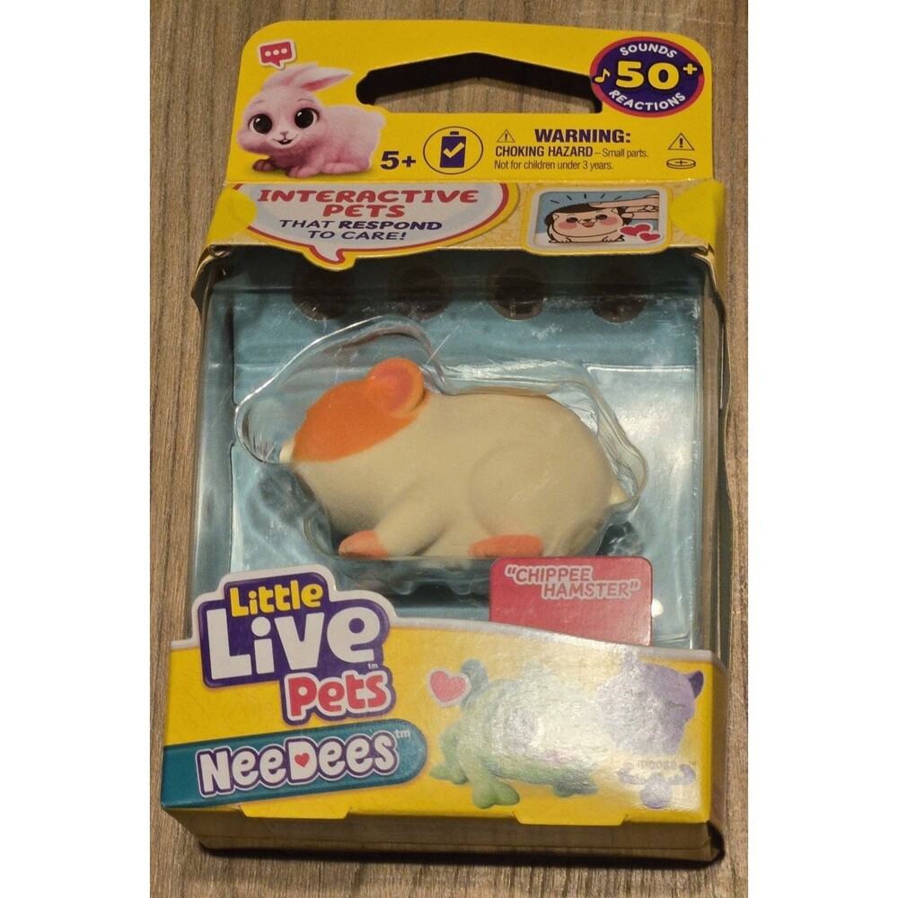 Little Live Pets NeeDees Chippee Hamster Interactive 50+ Sounds/Reactions Wearit